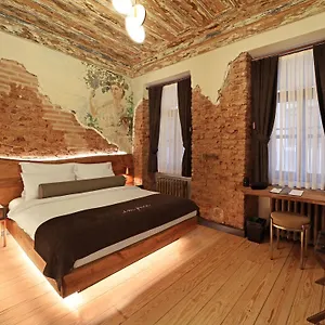 https://impera-special-category.istanbul-turkeyhotels.com